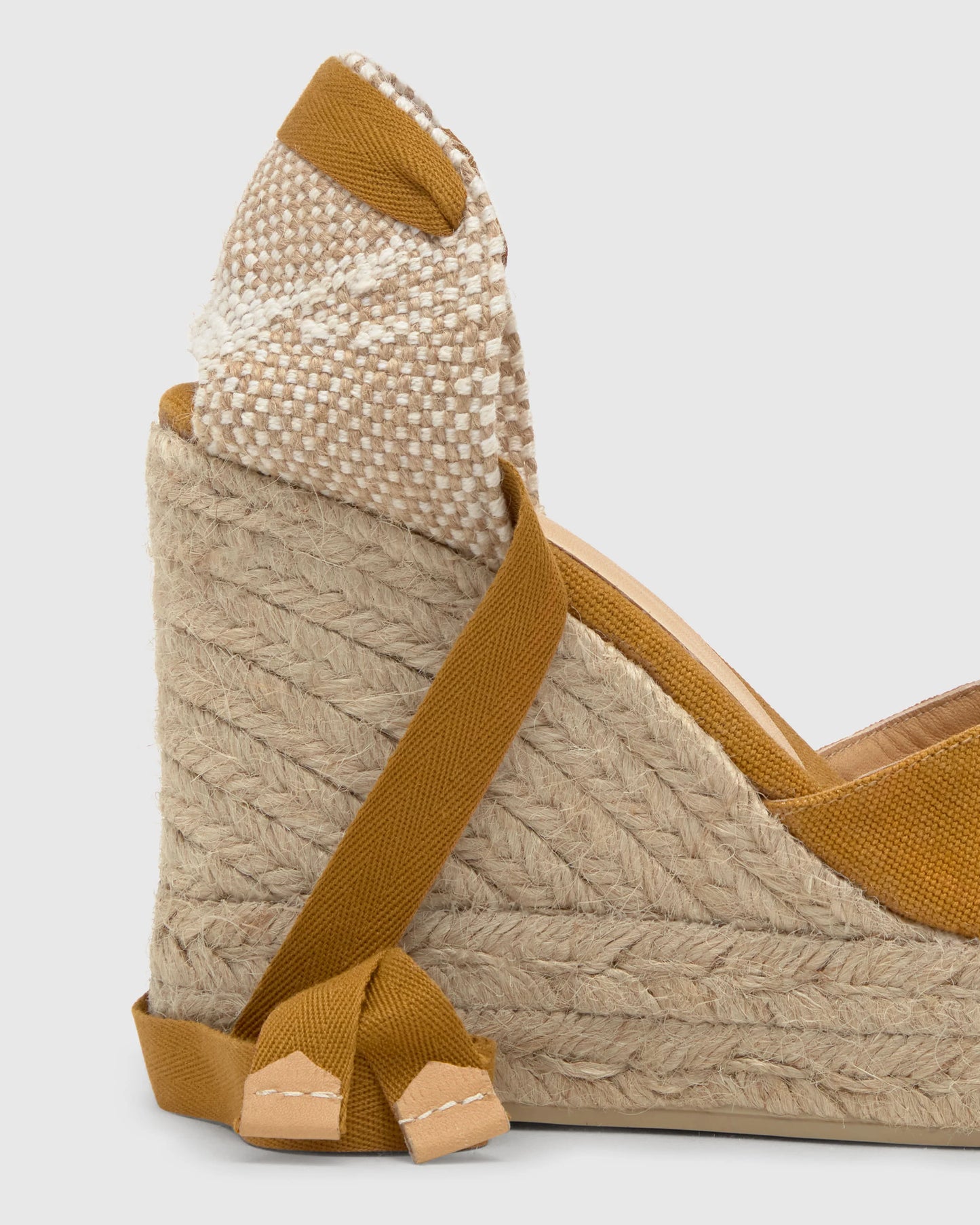 CHIARA/8ED/002